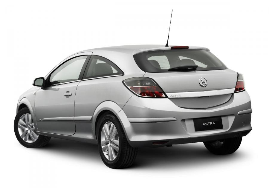  Holden Astra 3-Door Coupe 2007 года  (фото 23 из 32)